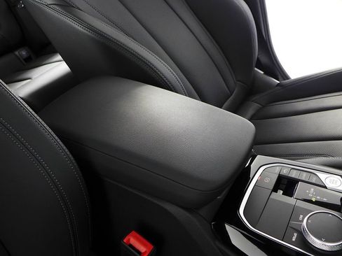 Certified 2024 BMW X3 xDrive30i w/ Convenience Package image 16