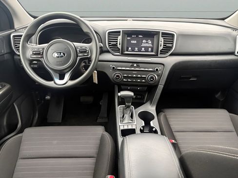 Used 2019 Kia Sportage LX w/ LX Popular Package image 14