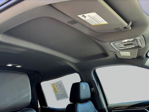 Used 2022 GMC Sierra 1500 Elevation w/ Elevation Premium Package image 19