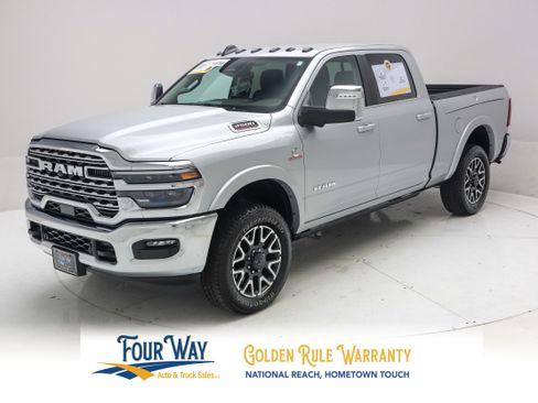 Used 2026 RAM 2500 Limited AWD/4WD image 8