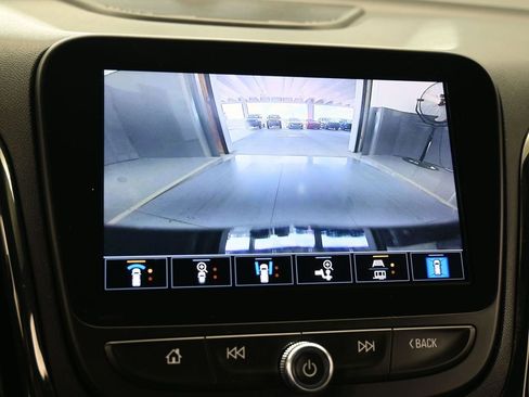 Used 2022 Chevrolet Equinox RS w/ RS Leather Package image 24