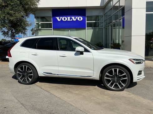 Used 2020 Volvo XC60 T5 Inscription w/ Protection Package Premier FWD image 2