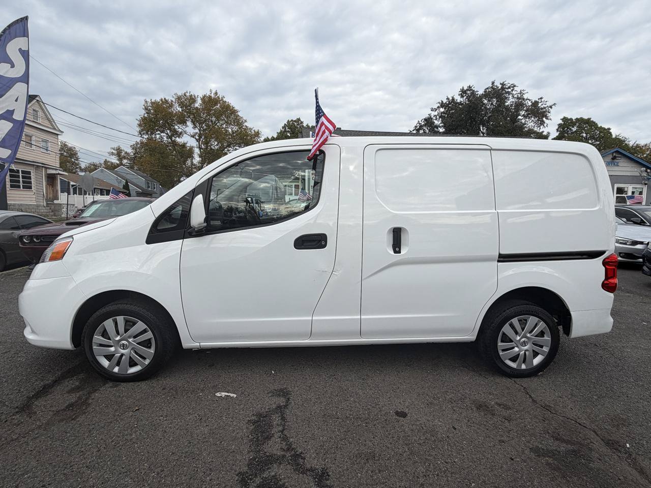Used 2020 Nissan NV200 SV w/ Sliding Glass Door Package FWD image 6