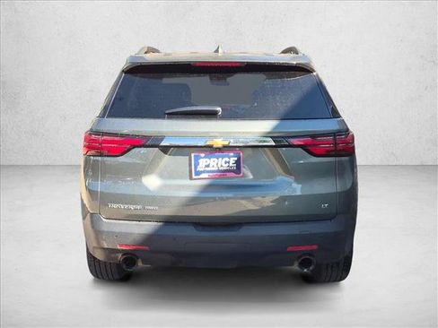 Used 2022 Chevrolet Traverse LT AWD/4WD image 6