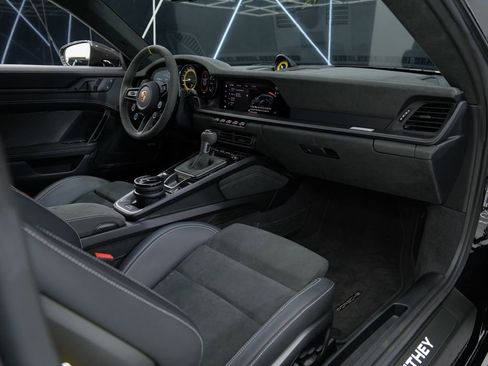 Used 2025 Porsche 911 GT3 RS RWD image 33