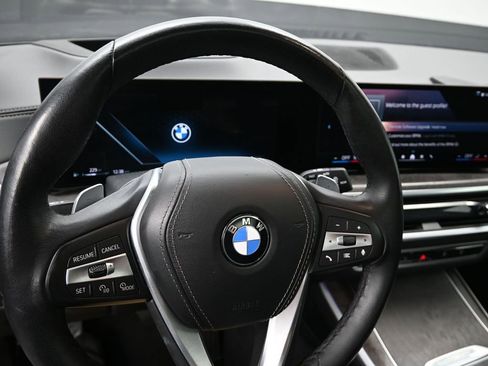 Used 2024 BMW X5 xDrive40i AWD/4WD image 12