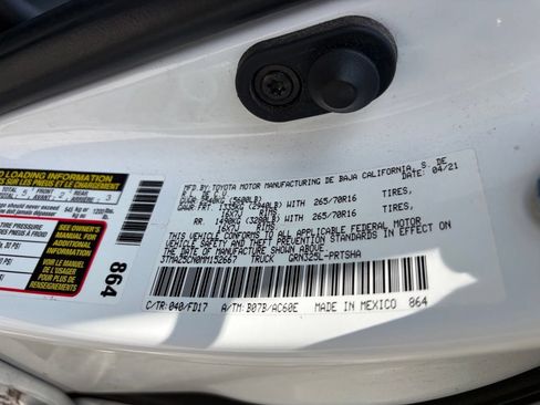 Used 2021 Toyota Tacoma TRD Off-Road RWD image 14