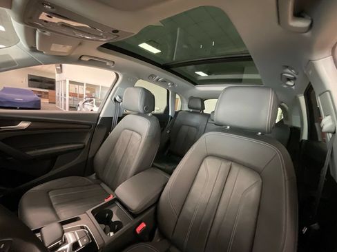 Used 2023 Audi Q5 2.0T Premium Plus w/ Premium Plus Package AWD/4WD image 10