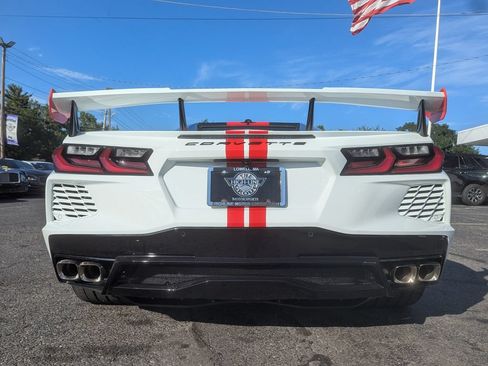 Used 2023 Chevrolet Corvette Stingray Premium Conv w/ Z51 Performance Package RWD image 9