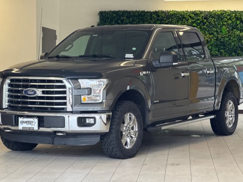 Used 2016 Ford F150 XLT w/ Equipment Group 302A Luxury image 8