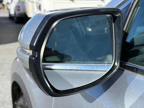 Used 2019 Honda CR-V EX image 40