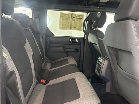Used 2025 Ford Bronco Big Bend AWD/4WD image 24
