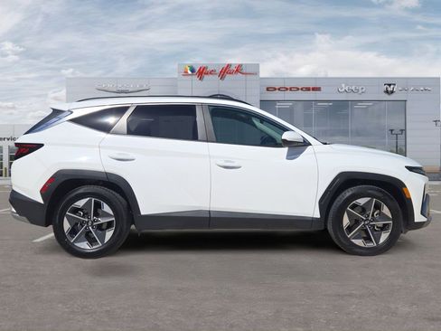 Used 2025 Hyundai Tucson SEL image 6