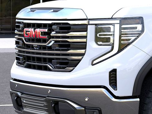 New 2026 GMC Sierra 1500 SLT w/ SLT Premium Package AWD/4WD image 13