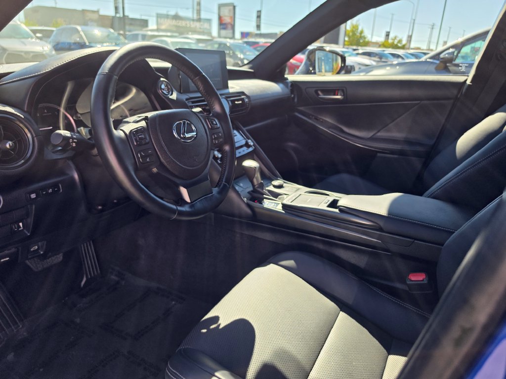 Used 2025 Lexus IS 350 F Sport w/ Accessory Package 2 RWD image 11