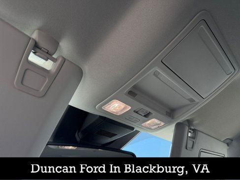 New 2025 Ford Ranger Lariat w/ FX4 Off-Road Package image 30