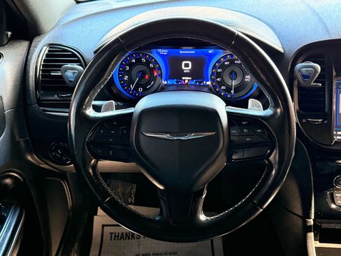 Used 2020 Chrysler 300 S image 32