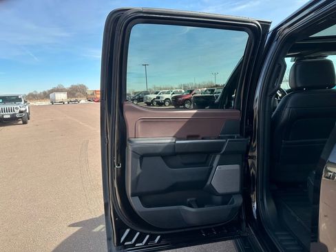 Used 2021 Ford F150 Lariat w/ Equipment Group 502A High image 21