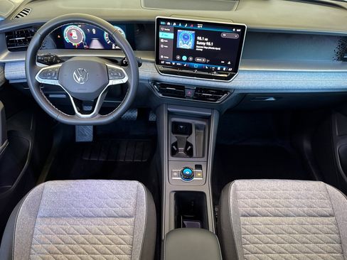 New 2025 Volkswagen Tiguan S image 13