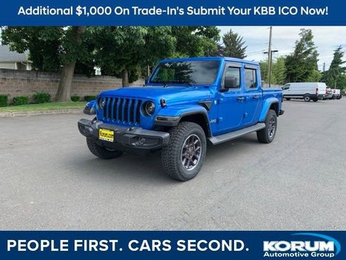 Used 2022 Jeep Gladiator Overland w/ Popular Equipment Package AWD/4WD image 1
