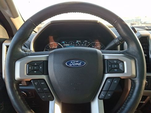 Used 2020 Ford F350 Lariat AWD/4WD image 21