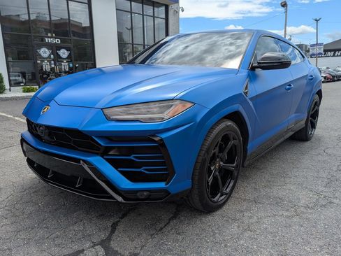 Used 2021 Lamborghini Urus AWD/4WD image 2