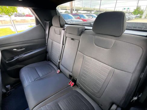 Certified 2025 Hyundai Santa Cruz SE image 19