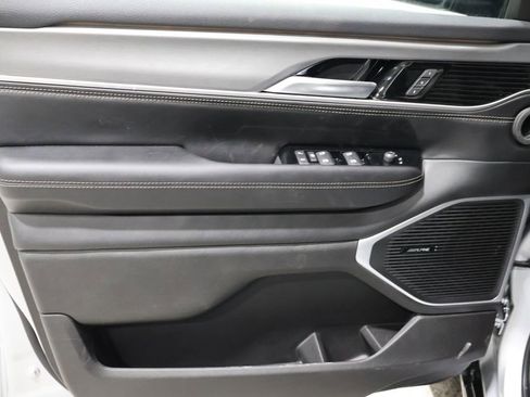 New 2026 Jeep Grand Wagoneer L 4WD image 8