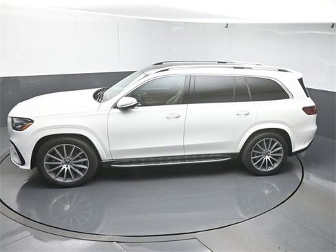 New 2026 Mercedes-Benz GLS 450 4MATIC image 46