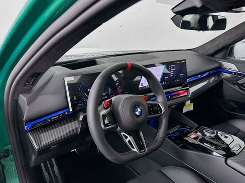 New 2026 BMW M5 Base w/ Executive Package image 9