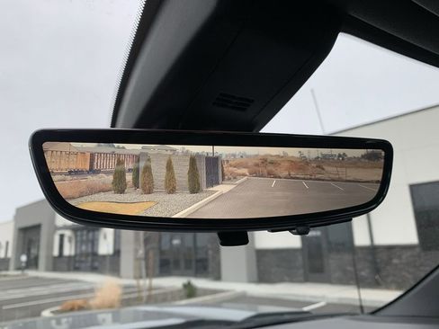 Used 2021 GMC Sierra 1500 AT4 w/ AT4 Premium Package image 29