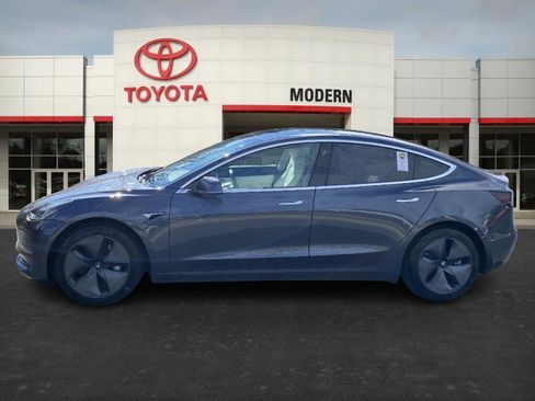 Used 2020 Tesla Model 3 Standard Range Plus image 7
