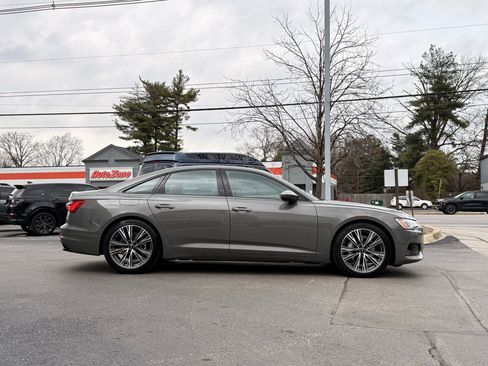 Used 2023 Audi A6 Premium Plus image 5