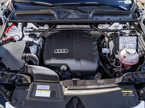 Certified 2023 Audi Q5 2.0T Premium Plus w/ Premium Plus Package image 32