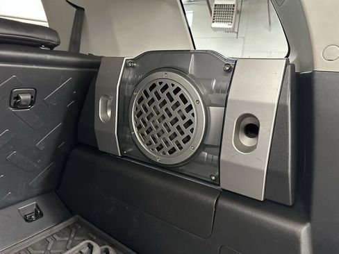 Used 2007 Toyota FJ Cruiser 4WD image 23