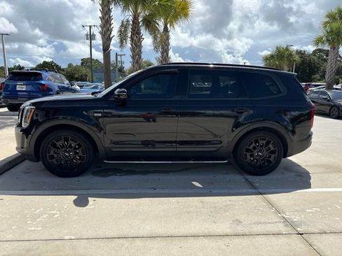 Certified 2022 Kia Telluride SX w/ SX Prestige Package AWD/4WD image 8