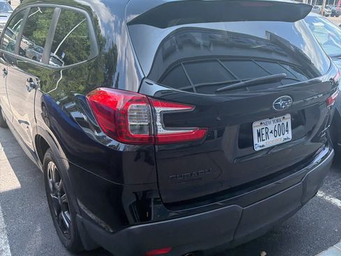 Used 2024 Subaru Ascent Onyx Edition AWD/4WD image 3