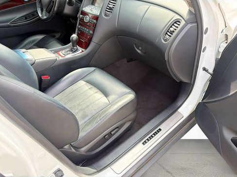 Used 2017 INFINITI QX50 Journey w/ Premium Package image 14