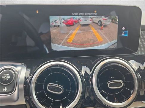 Certified 2021 Mercedes-Benz GLB 250 image 12