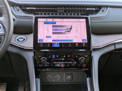 New 2025 Jeep Grand Cherokee L Summit w/ Advanced Protech Group IV image 16