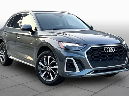 Used 2022 Audi Q5 2.0T Premium AWD/4WD image 3