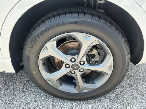 Certified 2023 Ford Escape ST-Line w/ Tech Pack #1 FWD image 29