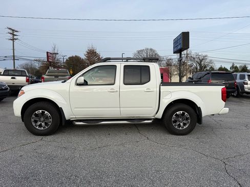 Used 2014 Nissan Frontier PRO-4X w/ Pro-4x Luxury Package image 4