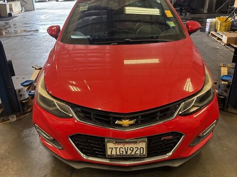 Used 2016 Chevrolet Cruze LT w/ Sun And Sound Package image 2