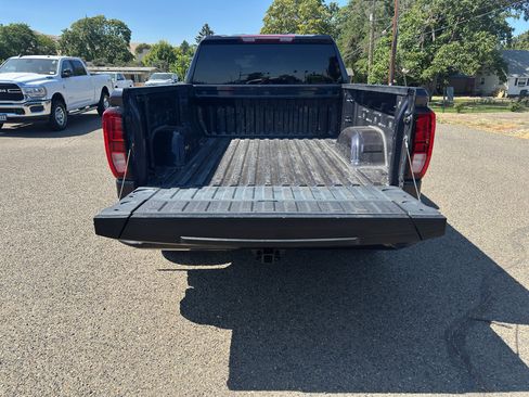 Used 2023 GMC Sierra 1500 Elevation AWD/4WD image 15