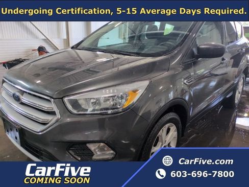 Used 2018 Ford Escape SE w/ Ford Safe & Smart Package AWD/4WD image 1