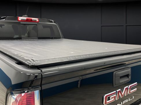 Used 2021 GMC Canyon Denali AWD/4WD image 38