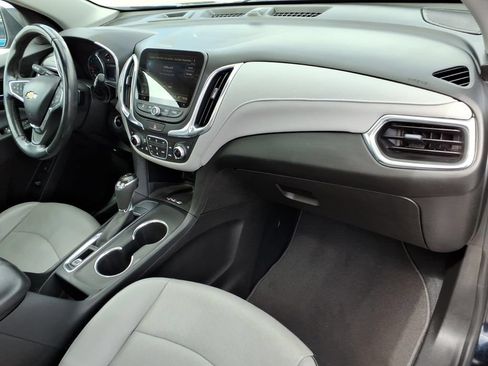 Used 2020 Chevrolet Equinox Premier FWD image 11