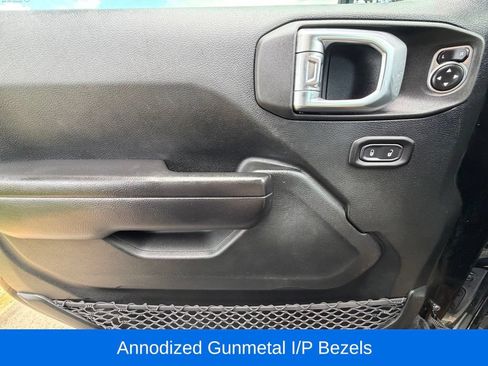 Used 2021 Jeep Wrangler Sport AWD/4WD image 30