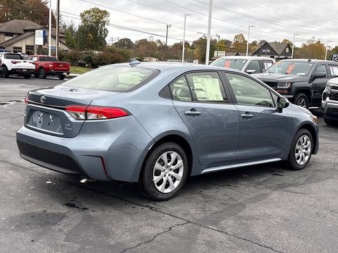 New 2026 Toyota Corolla LE image 3